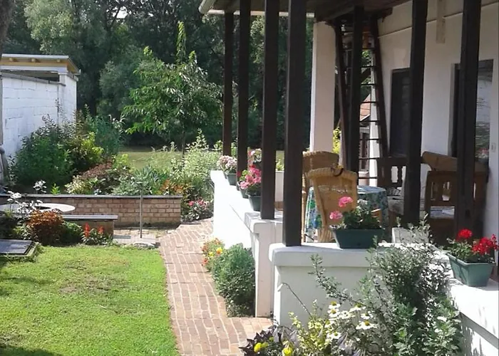 Klara Apartment Sarospatak